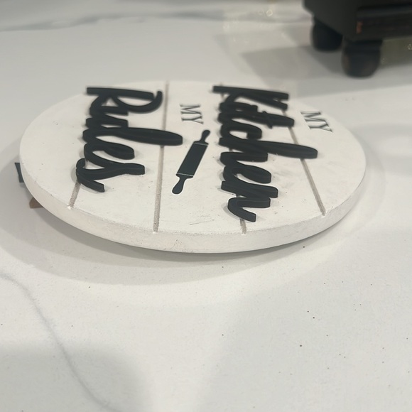 Cute. Kitchen Decor! - Picture 11 of 11